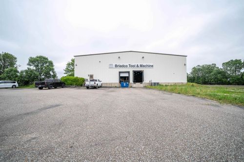 1000 Jetton Dr, Covington, TN, 38019-4261 | Card Image