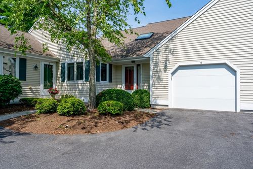 158-4 Portside Dr, Mashpee, MA, 02649-2851 | Card Image