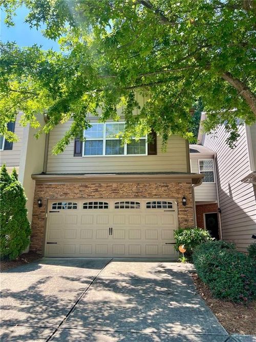 3232 Brockenhurst Dr, Buford, GA, 30519-7600 | Card Image