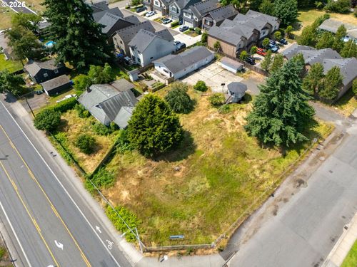 13605 Ne 72nd St, Vancouver, WA, 98682-4927 | Card Image