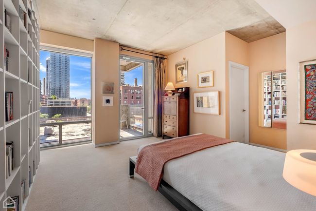 APT-503 - 201 W Grand Ave, Condo with 2 bedrooms, 2 bathrooms and 1 parking in CHICAGO IL | Image 11