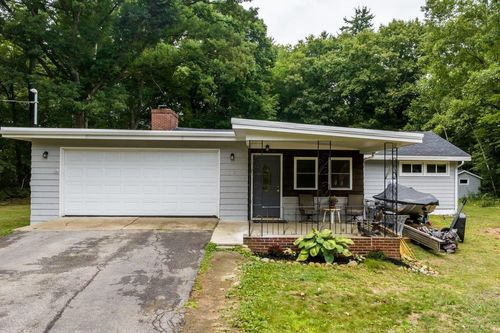143 Long Hill Rd, Dover, NH, 03820-6234 | Card Image