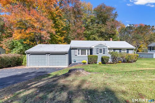 72 Toll House Lane, Fairfield, CT, 06825 | Card Image