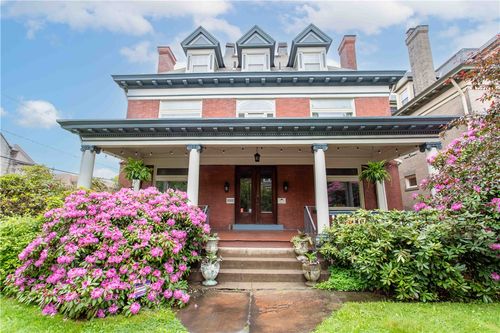 5901 Hampton St, Highland Park, PA, 15206 | Card Image