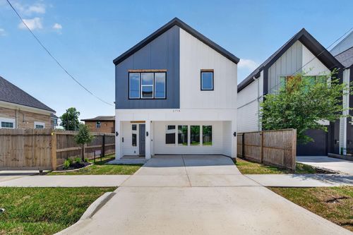 2714 Drew St, Houston, TX, 77004-1652 | Card Image