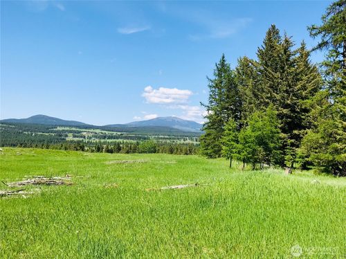 200 9 Mile Rd, Oroville, WA, 98844-9684 | Card Image