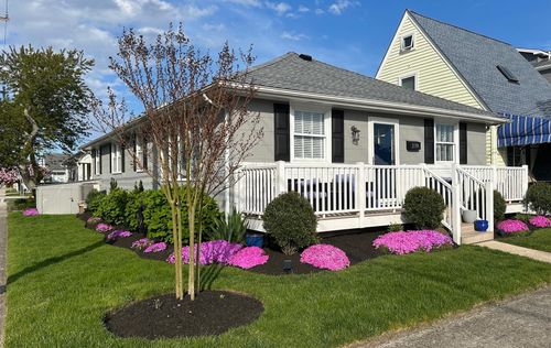 219 N Hanover Ave, MARGATE CITY, NJ, 08402-1733 | Card Image