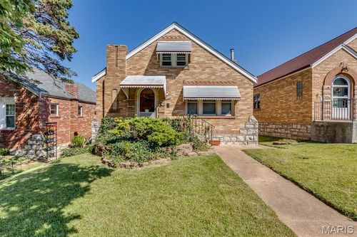 3845 Blow St, Saint Louis, MO, 63116-3005 | Card Image