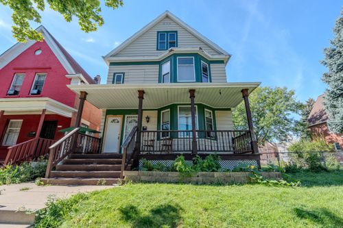 2161 S 11th St, Milwaukee, WI, 53215-2707 | Card Image
