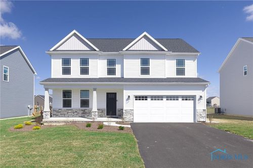 197 Valley Hall Dr, Perrysburg, OH, 43551-6927 | Card Image