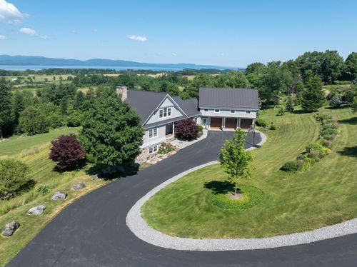 900 Crosswind Dr, Charlotte, VT, 05445 | Card Image