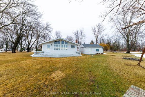 13 Erie Heights Line, Lowbanks, ON, N0A1K0 | Card Image