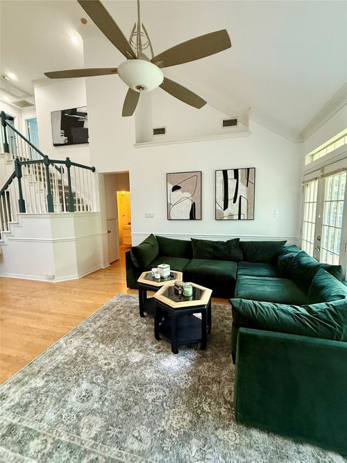 2651 Hidden Ridge Dr, Arlington, TX, 76006-4013 | Card Image