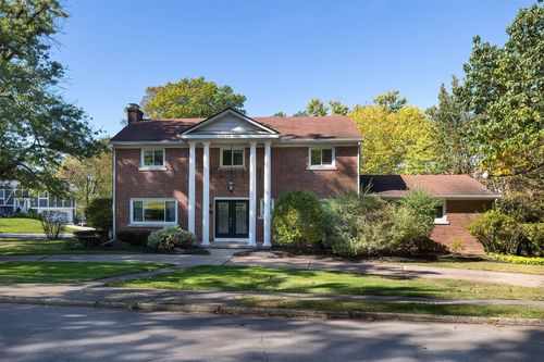 4820 Highview Blvd, Erie, PA, 16509-2225 | Card Image