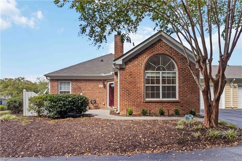 2191 Rockbridge Rd, Stone Mountain, GA, 30087-3588 | Card Image