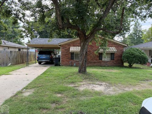 533 Smith Ave, Trumann, AR, 72472-1627 | Card Image