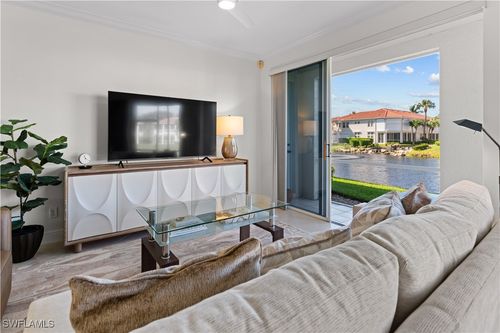 apt-106-800 L Ambiance Cir, Naples, FL, 34108-6729 | Card Image