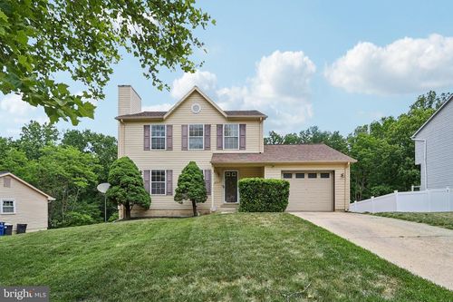 6910 Cherryfield Rd, FORT WASHINGTON, MD, 20744-1094 | Card Image