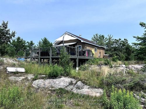 52 N Shore Rd, The Archipelago, ON, P0G0B7 | Card Image