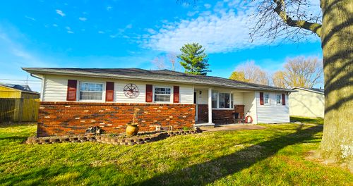 614 Superior St, Irvington, IL, 62848-1123 | Card Image