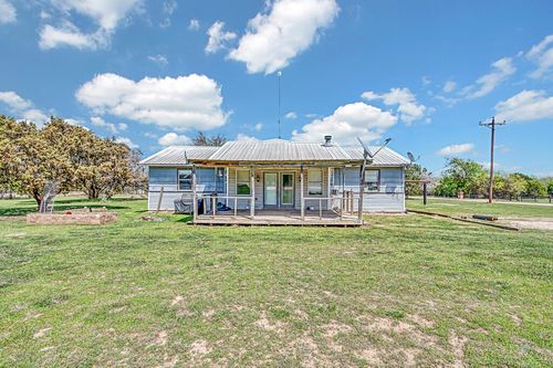 105 County Road 3590, China Spring, TX, 76633-4533 | Card Image