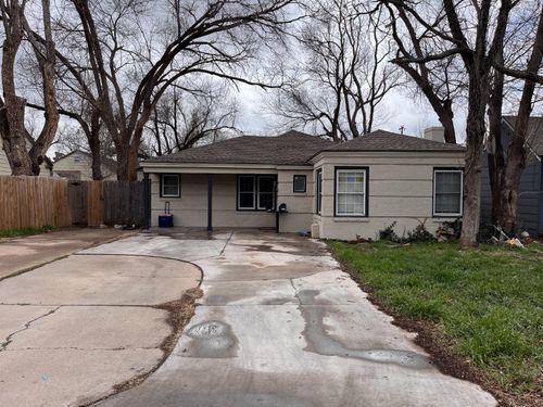 front-2613 25th St, Lubbock, TX, 79410-2211 | Card Image