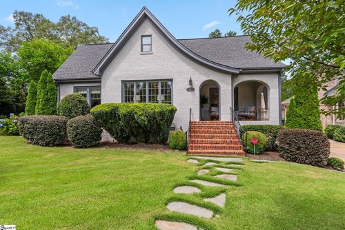 102 Fairview Ave, Greenville, SC, 29601-4310 | Card Image