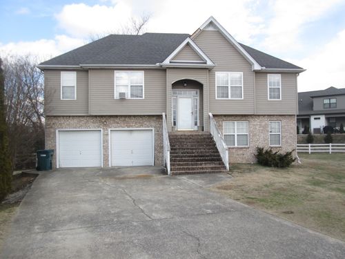 105 Kelsie Cir, Lebanon, TN, 37087-5637 | Card Image