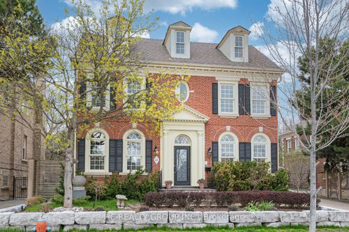 68 Regent St, Richmond Hill, ON, L4C9C5 | Card Image