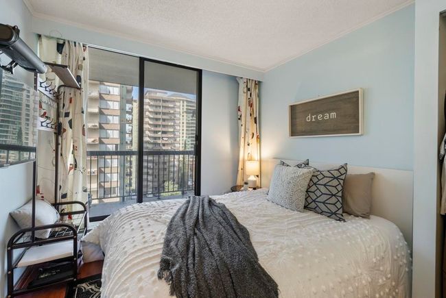 802 - 620 7th Ave, Condo with 2 bedrooms, 2 bathrooms and 1 parking in New Westminster BC | Image 13