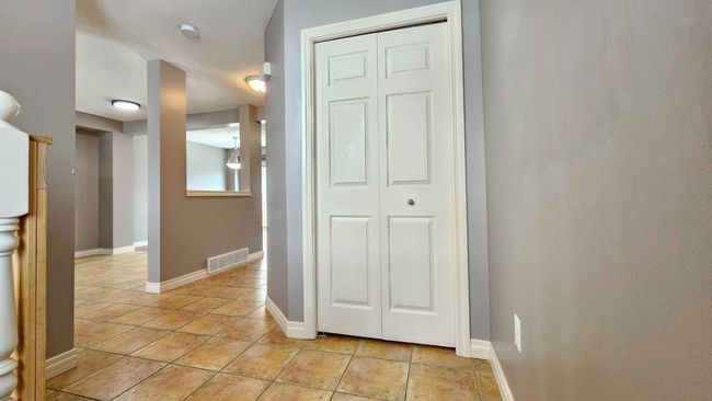 3 - 2614 11 Avenue, Townhouse with 3 bedrooms, 3 bathrooms and 2 parking in Wainwright AB | Image 4