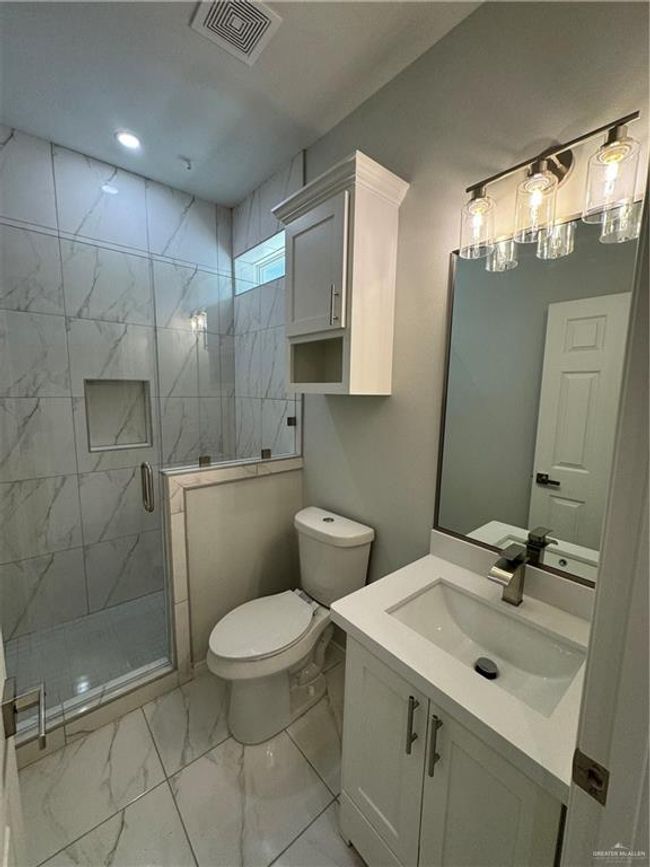 APT-2 - 3507 S Dominique Dr, Condo with 3 bedrooms, 2 bathrooms and 2 parking in Pharr TX | Image 16
