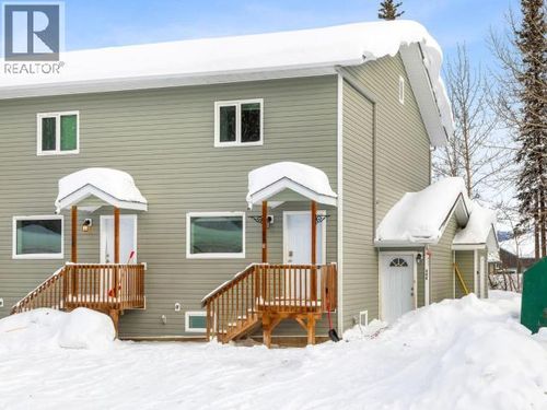 18 Azure Rd, Whitehorse, YT, Y1A0L2 | Card Image