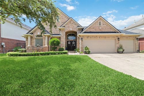 3214 E Cedar Hollow Dr, Pearland, TX, 77584-8125 | Card Image