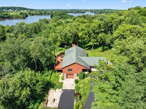 W1974 Pond Road, Rubicon, WI, 53078 | Card Image