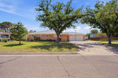 1407 Lanham St, Midland, TX, 79701-3922 | Card Image