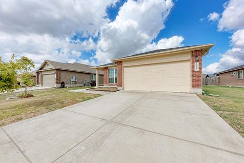 1607 Wedgewood Trail, Lockhart, TX, 78644 | Card Image