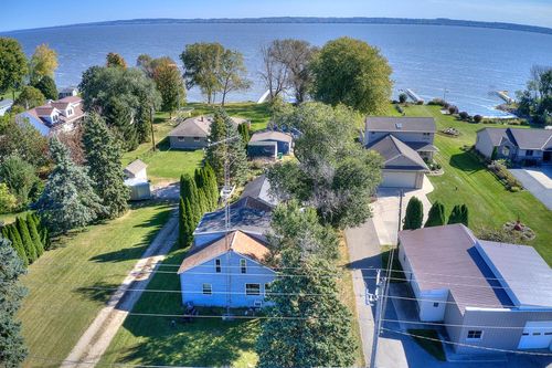 8023-N8021 Lakeshore Drive, FRIENDSHIP, WI, 54937 | Card Image