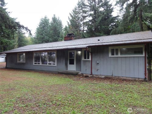 9916 Creviston Dr Nw, Gig Harbor, WA, 98329-7132 | Card Image