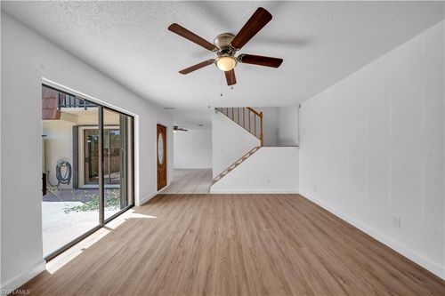 apt-4-1444 Park Shore Cir, FORT MYERS, FL, 33901-9636 | Card Image