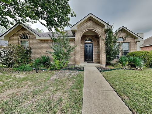 12619 Summer Hill Dr, Balch Springs, TX, 75180-3089 | Card Image