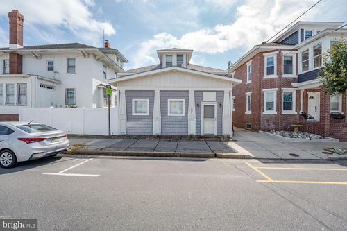 3003 Atlantic Ave, Wildwood, NJ, 08260-4909 | Card Image