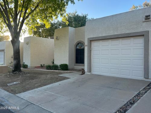 9264 W Morrow Dr, Peoria, AZ, 85382-3660 | Card Image