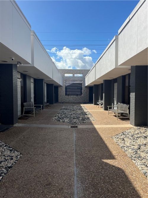 4822 Holly Rd, Corpus Christi, TX, 78411-4775 | Card Image