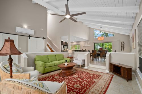 3886 Punahele Rd, PRINCEVILLE, HI, 96722-5225 | Card Image