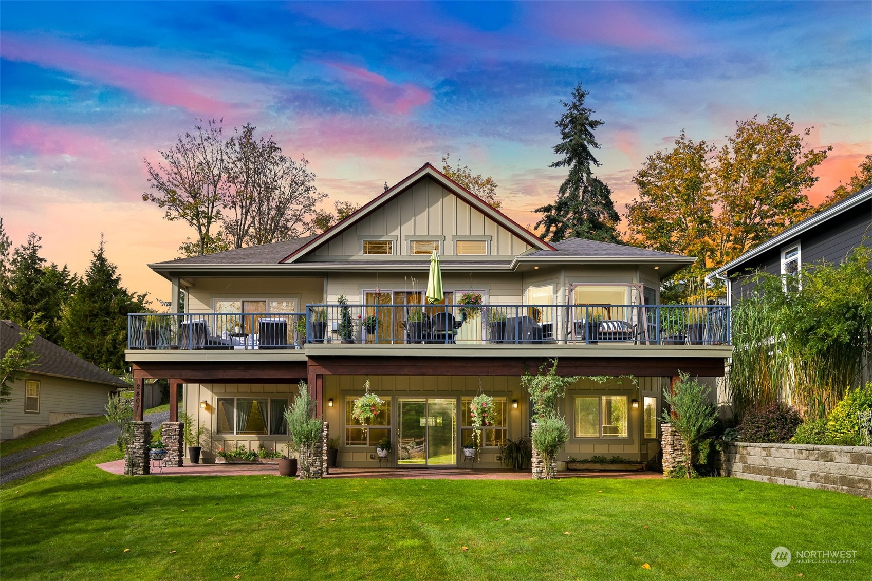 Birch St, Bellingham, WA 98229