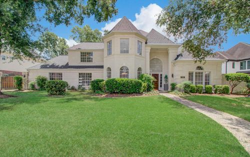 5518 Fragrant Cloud Ct, Houston, TX, 77041-6529 | Card Image