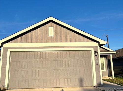 314 Pradera Cv, San Antonio, TX, 78237-3024 | Card Image
