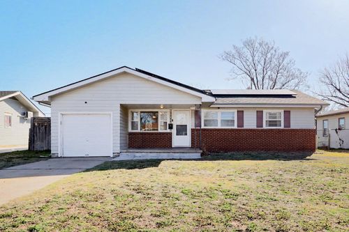 3508 S Everett St, Wichita, KS, 67217-2146 | Card Image