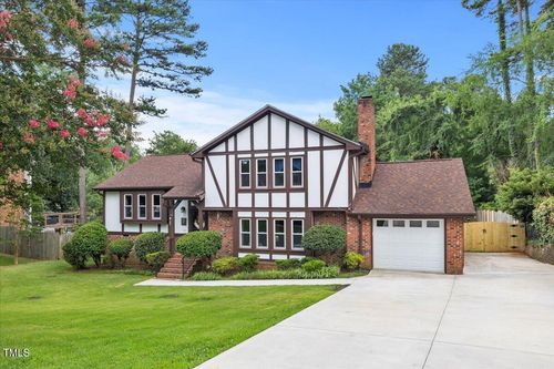 2020 Port Royal Road, Raleigh, NC, 27609 | Card Image